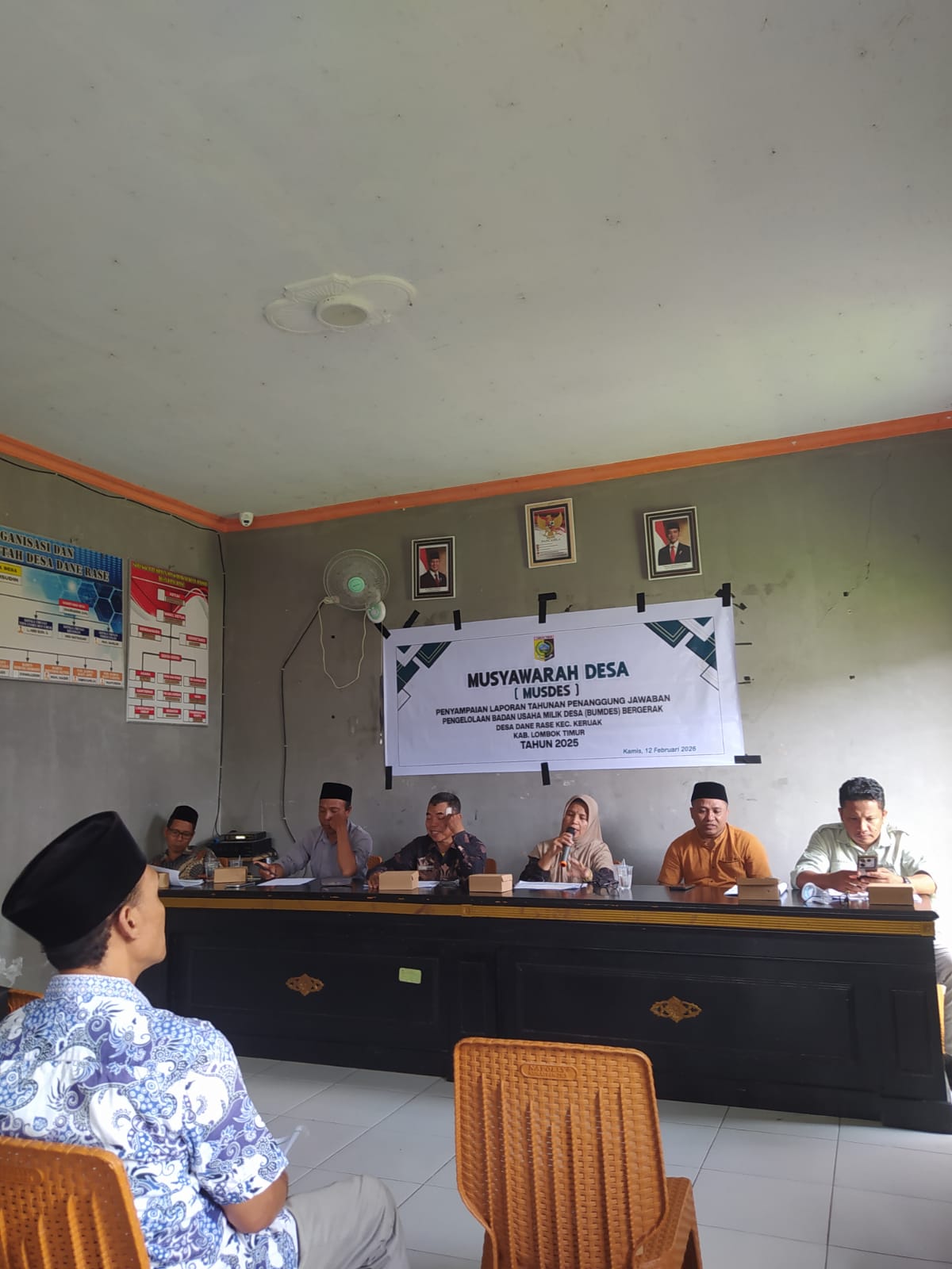 Musyawarah Desa Dane Rase Bahas Laporan Tahunan BUMDes Bergerak Tahun 2025