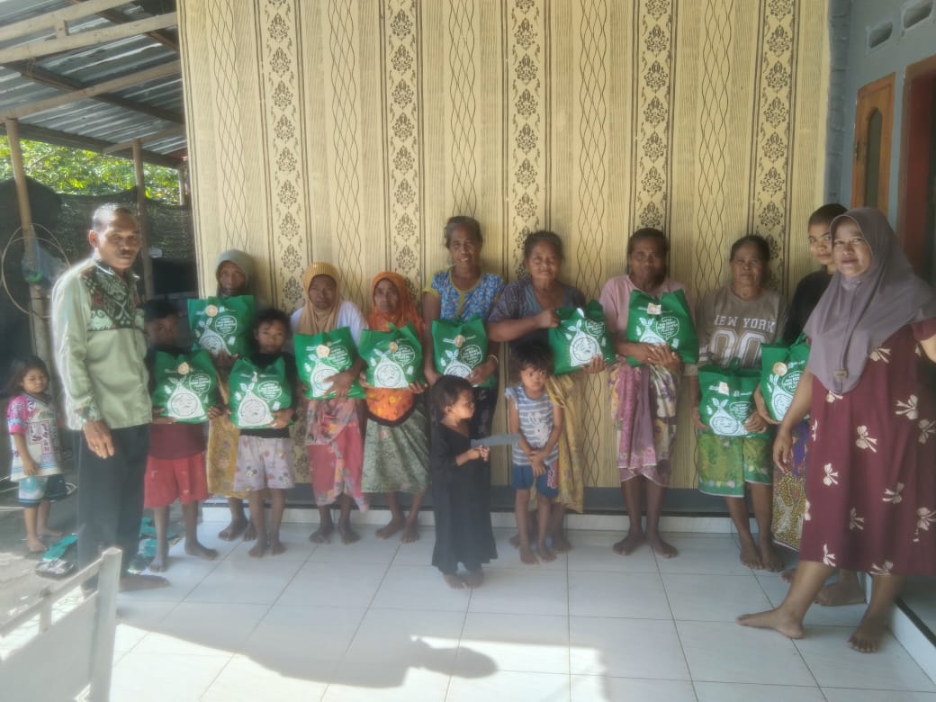 PT Eco Solution Lombok Berkolaborasi dengan GPS dalam Penyaluran 150 Sembako Sebelum Hari Raya Idul Fitri